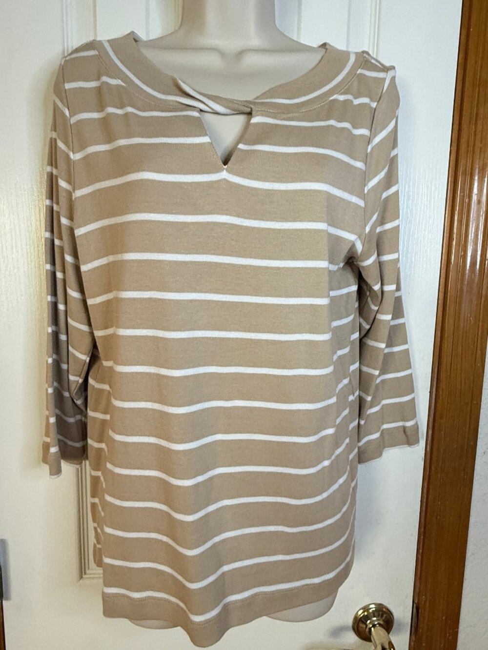 Chico's Pima Cotton Stripe Twist Neck Tee in Sand, size Med - NWT!!